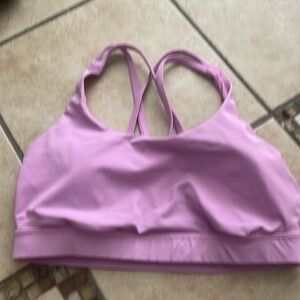 - - Lululemon energy bra size 8